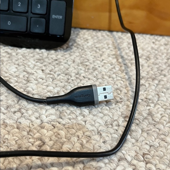 Targus Numeric Keypad - Picture 3 of 4